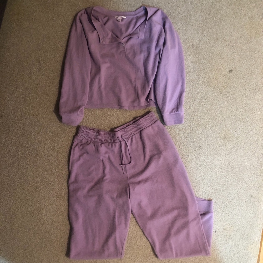 Victoria's Secret Lavender Lounge Set with pockets